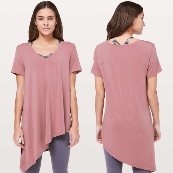 Lululemon To The Point Short Sleeve T-Shirt Quicksand Pink V-Neck Layer Top 10 - Picture 2 of 7